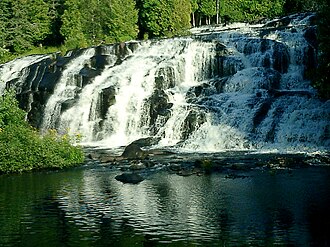 Bond Falls